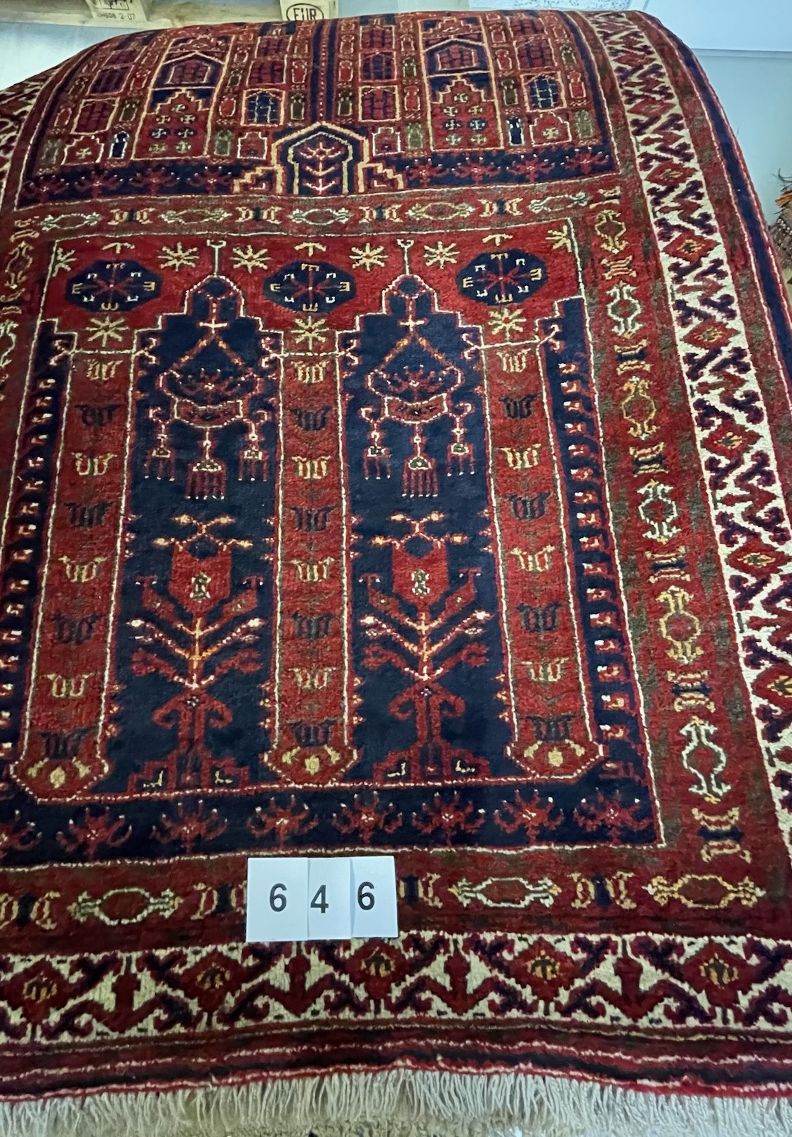 Kisilaiak Teppich